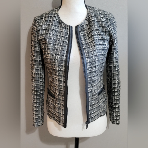 Banana Republic Tweed Blazer - Picture 1 of 8
